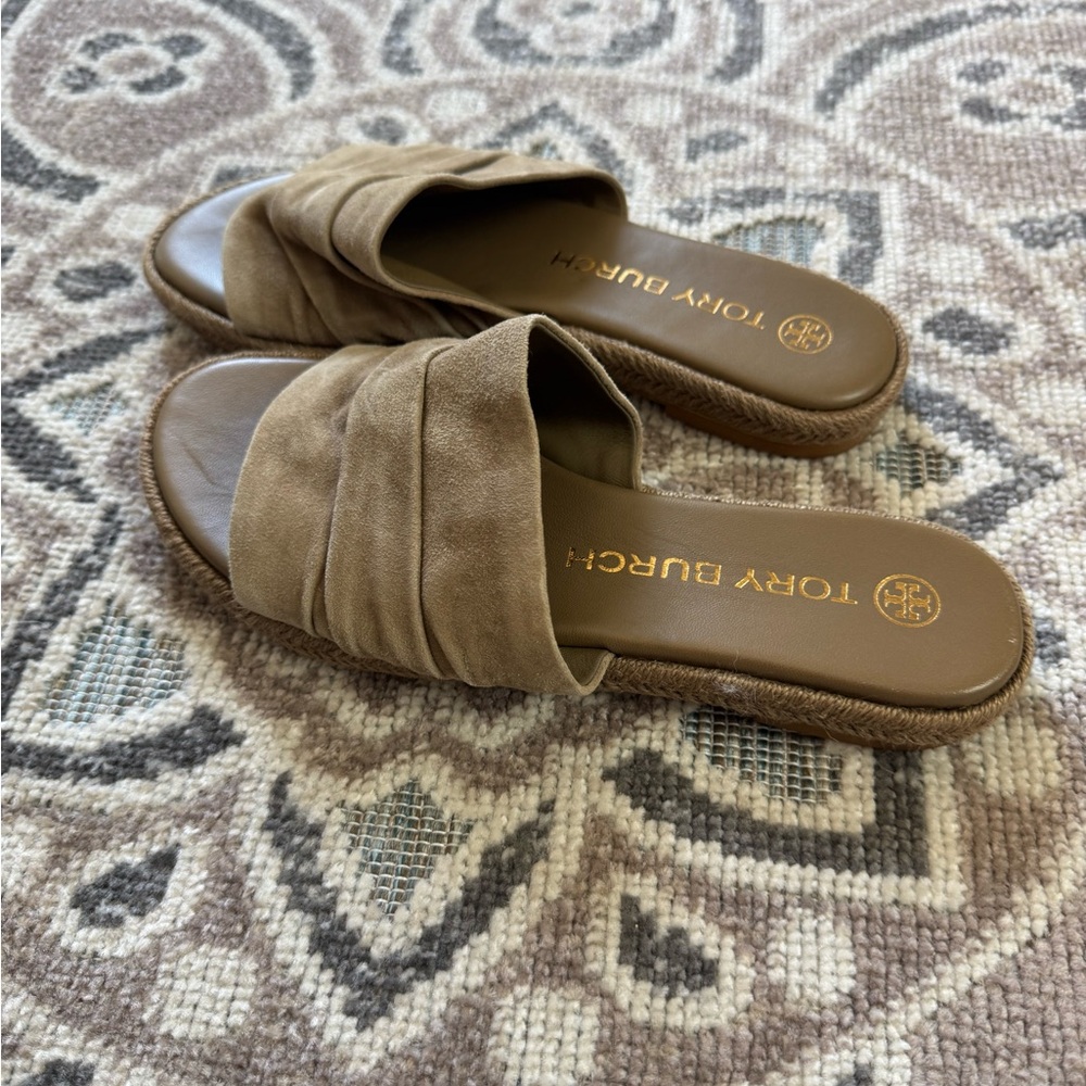 Tory Burch Suede Slide Sandals with Ruched Detail Size 7